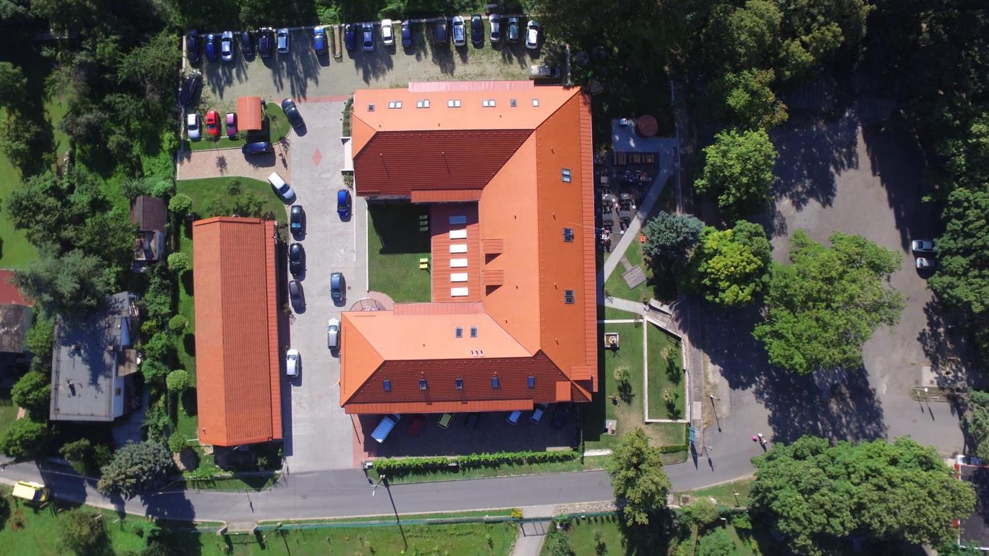 Hotel Halászkert Badacsony Badacsonytomaj Exterior foto